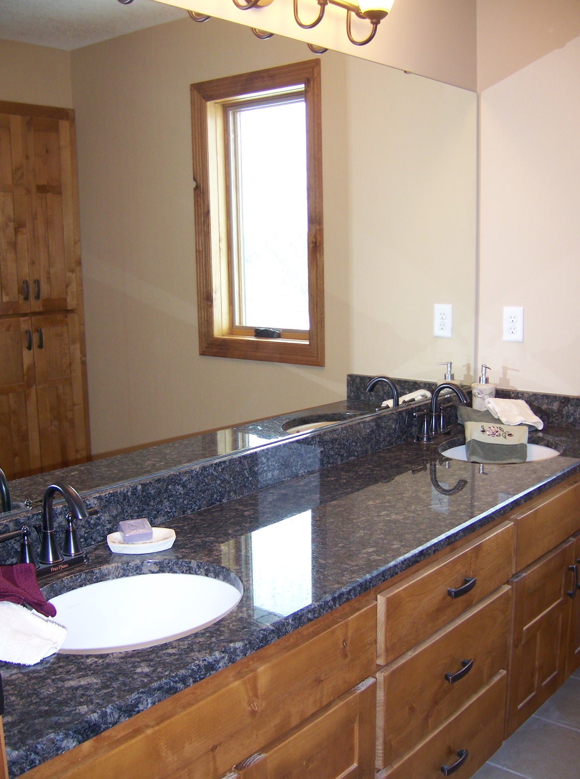 Main Bath with Granite Top